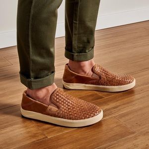 OluKai Lae'ahi Lauhala Leather Slip-On Sneakers